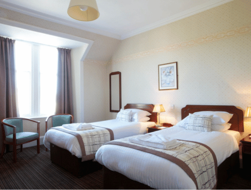 The Royal Hotel, Caithness bedroom